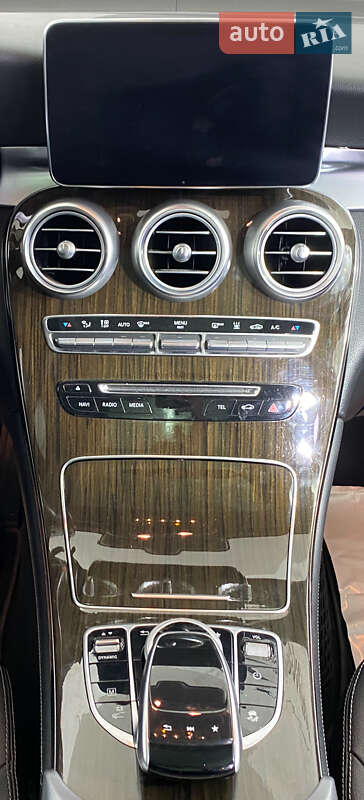 Внедорожник / Кроссовер Mercedes-Benz GLC-Class 2018 в Львове фото 20 Внедорожник / Кроссовер Mercedes-Benz GLC-Class 2018 в Львове