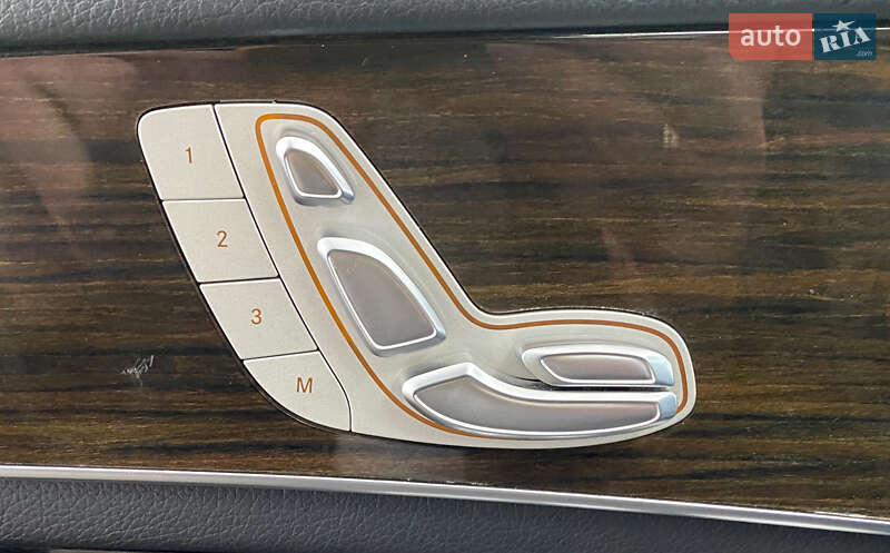 Внедорожник / Кроссовер Mercedes-Benz GLC-Class 2018 в Львове фото 25 Внедорожник / Кроссовер Mercedes-Benz GLC-Class 2018 в Львове