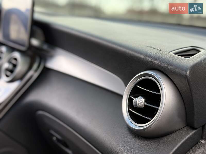 Внедорожник / Кроссовер Mercedes-Benz GLC-Class 2017 в Ивано-Франковске