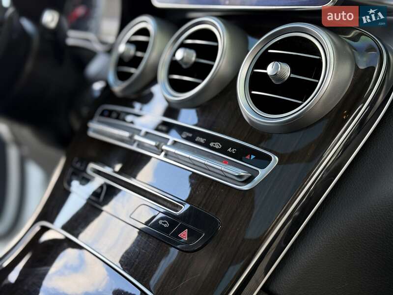 Внедорожник / Кроссовер Mercedes-Benz GLC-Class 2017 в Ивано-Франковске