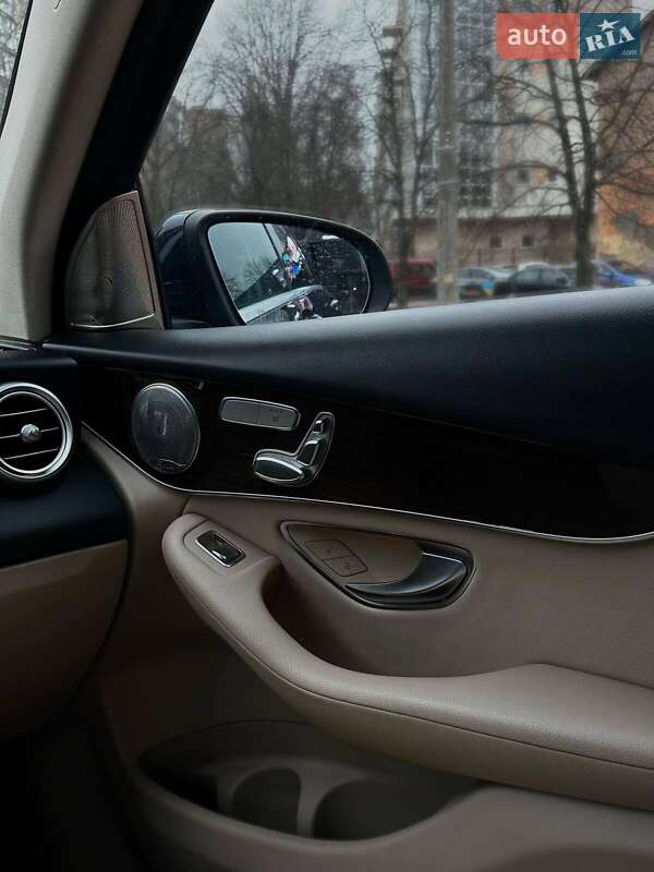 Внедорожник / Кроссовер Mercedes-Benz GLC-Class 2018 в Киеве фото 13 Внедорожник / Кроссовер Mercedes-Benz GLC-Class 2018 в Киеве