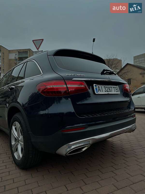 Внедорожник / Кроссовер Mercedes-Benz GLC-Class 2018 в Киеве фото 23 Внедорожник / Кроссовер Mercedes-Benz GLC-Class 2018 в Киеве
