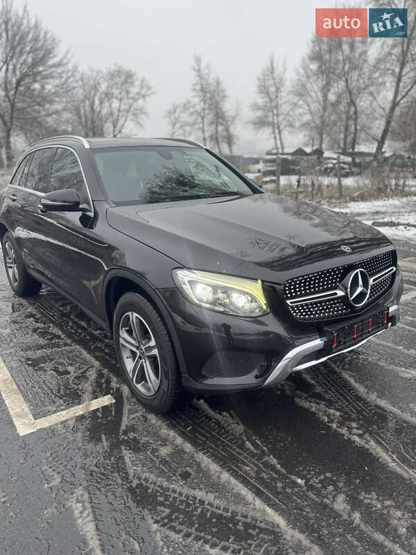 Внедорожник / Кроссовер Mercedes-Benz GLC-Class 2019 в Киеве фото 3 Внедорожник / Кроссовер Mercedes-Benz GLC-Class 2019 в Киеве