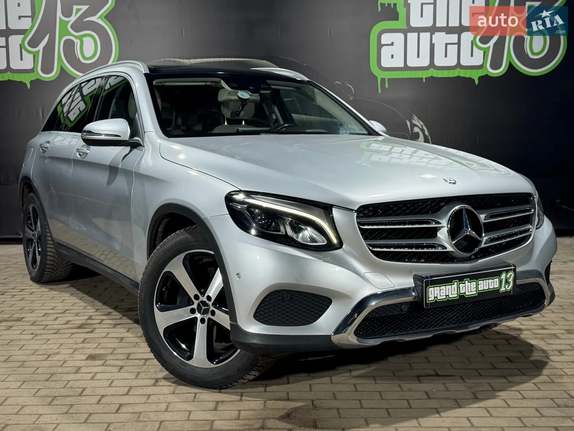 2016 Mercedes-Benz GLC - мініатюра 3