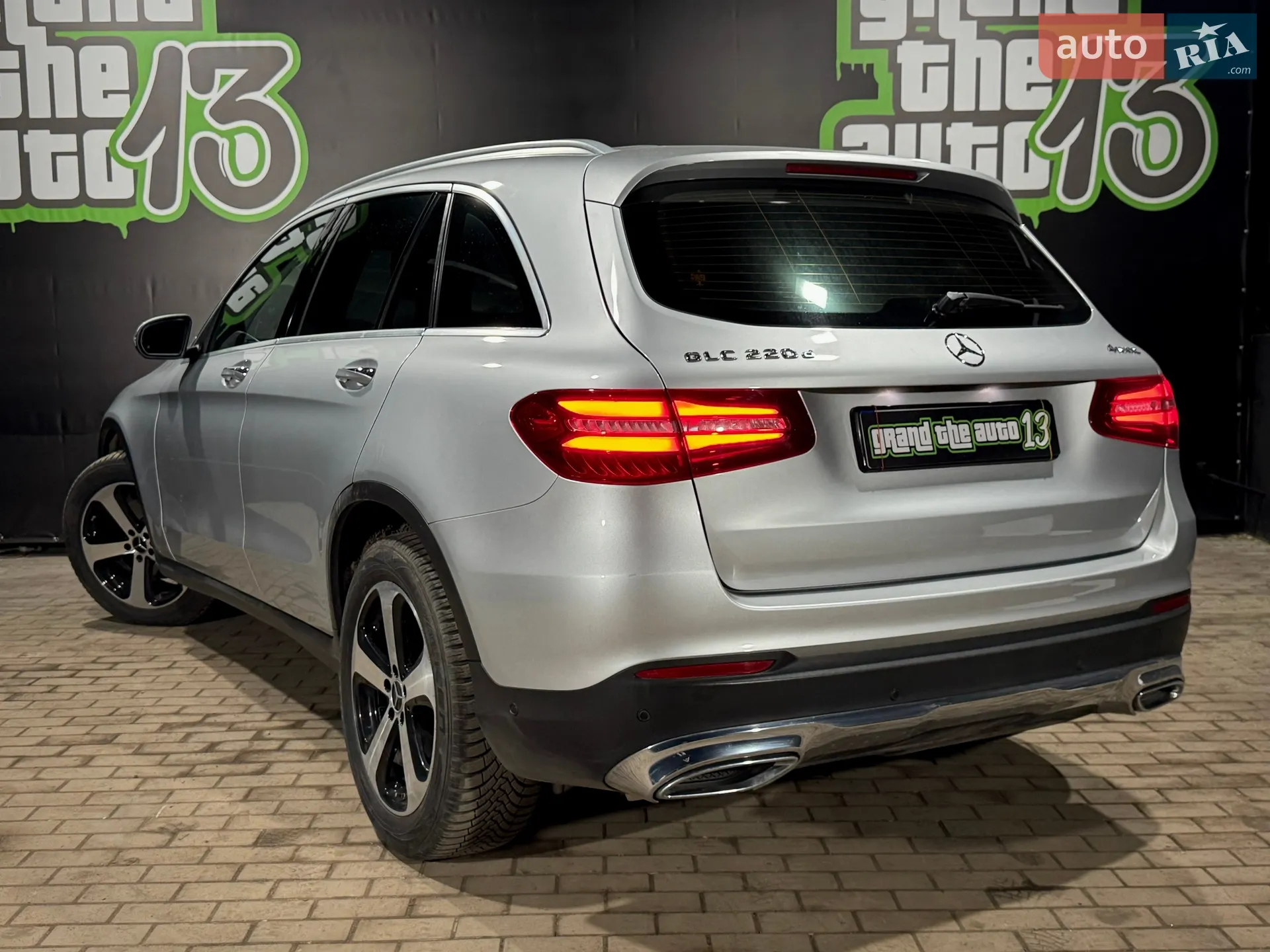 2016 Mercedes-Benz GLC - мініатюра 8