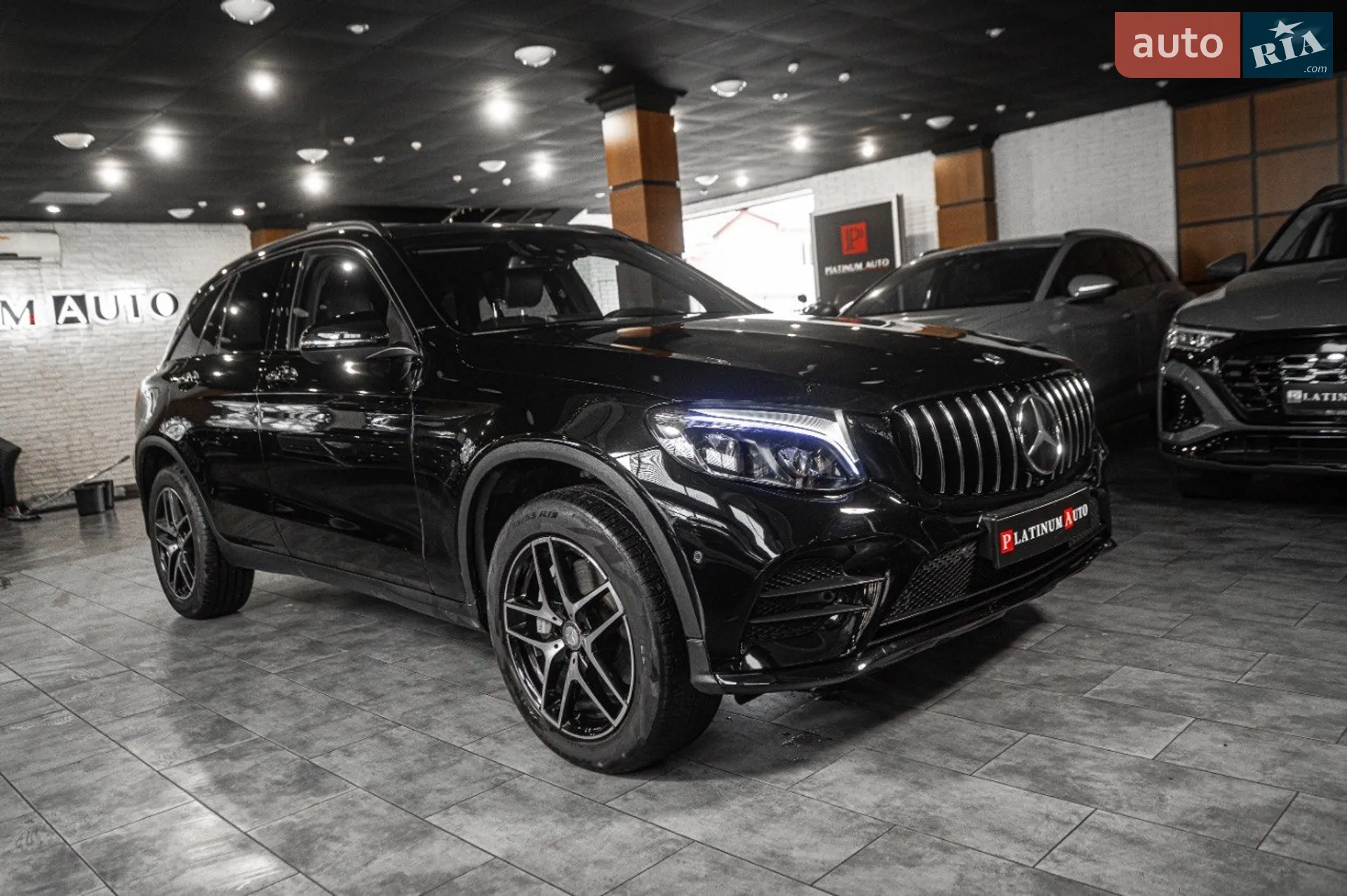 2016 Mercedes-Benz GLC - мініатюра 10