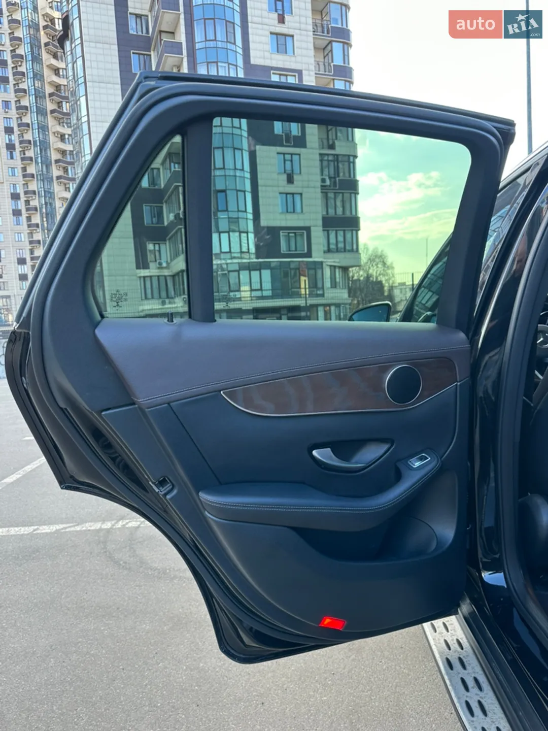 2018 Mercedes-Benz GLC - мініатюра 22