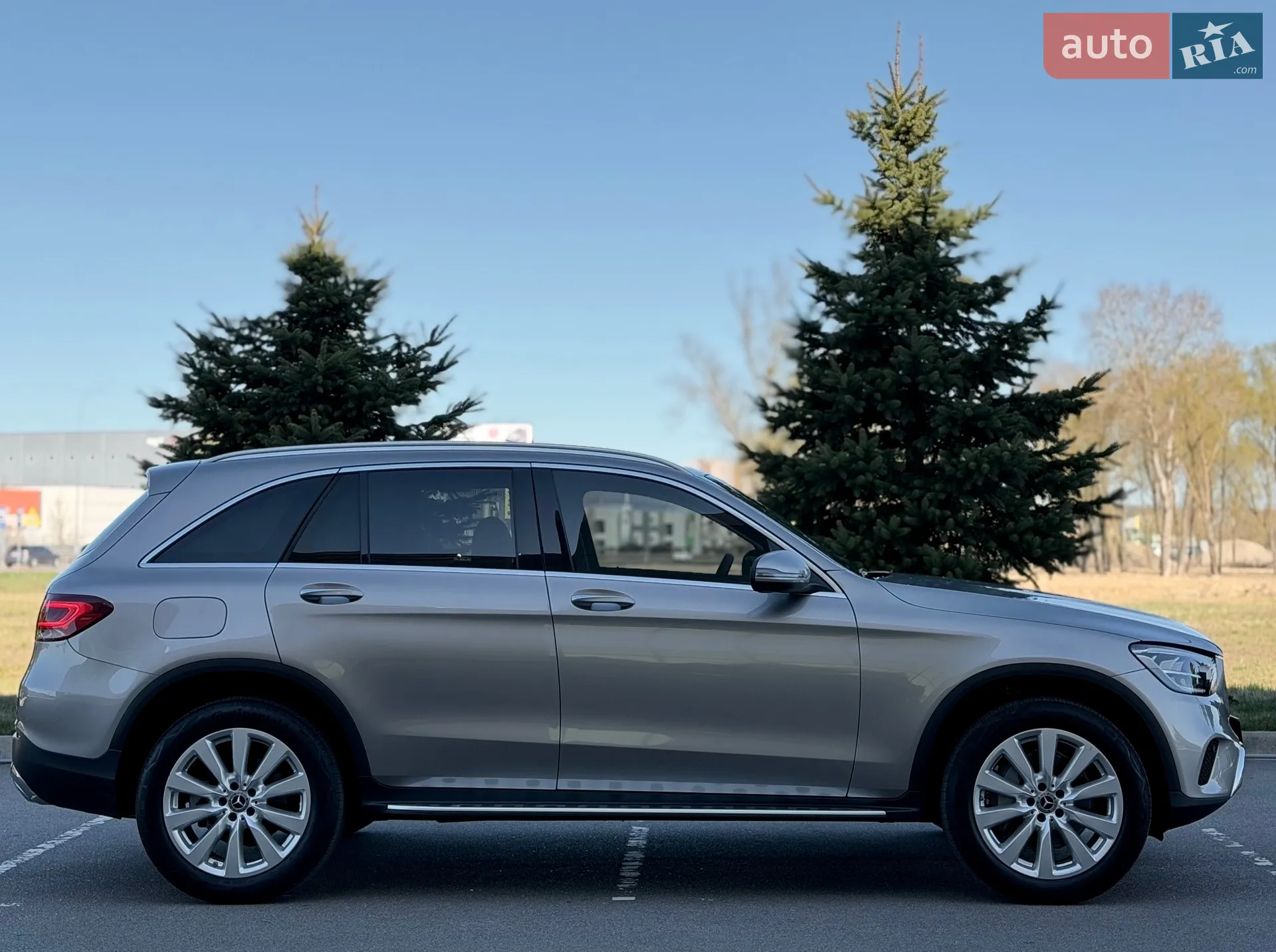 2020 Mercedes-Benz GLC - мініатюра 37