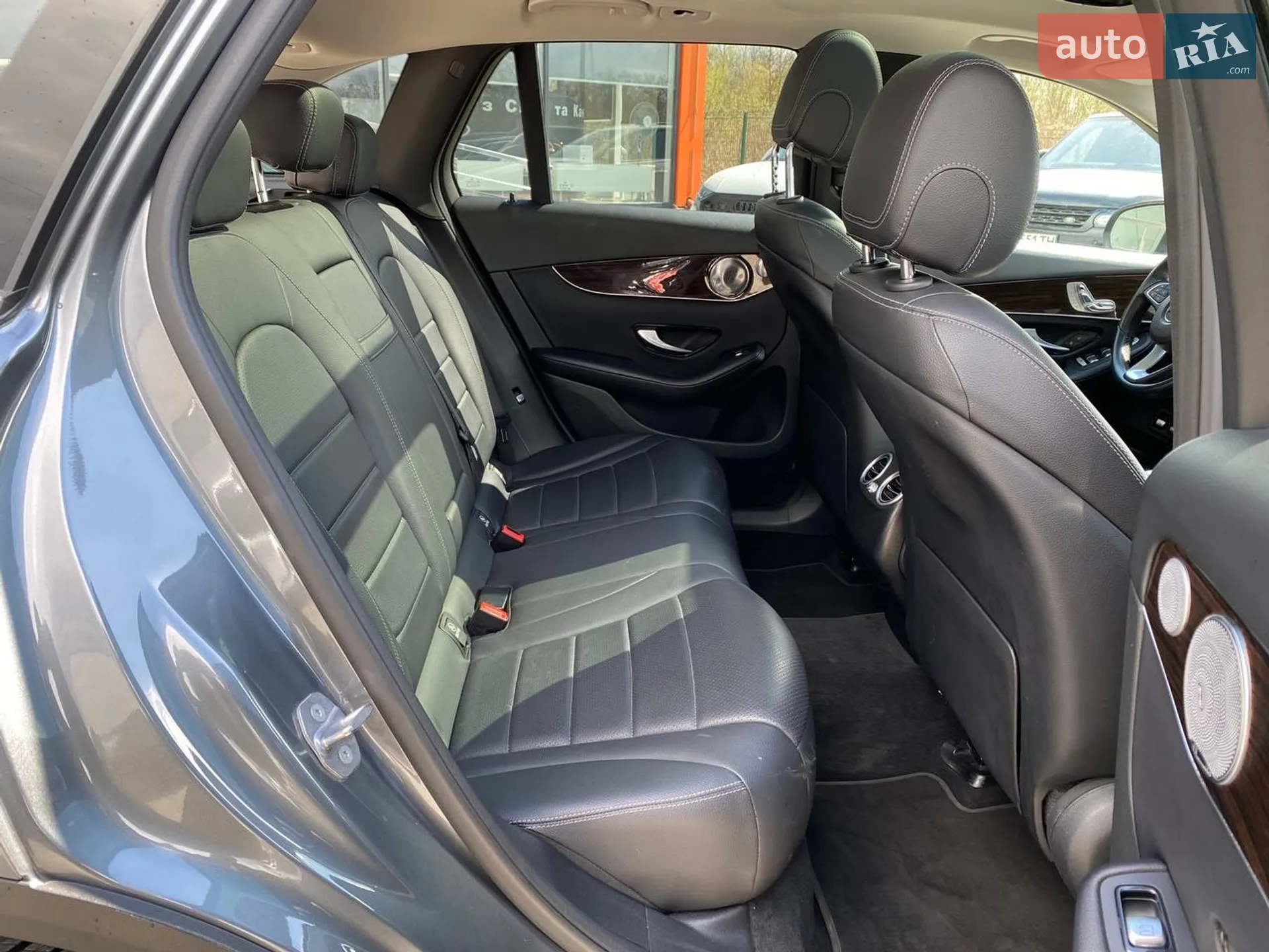 2018 Mercedes-Benz GLC - мініатюра 26