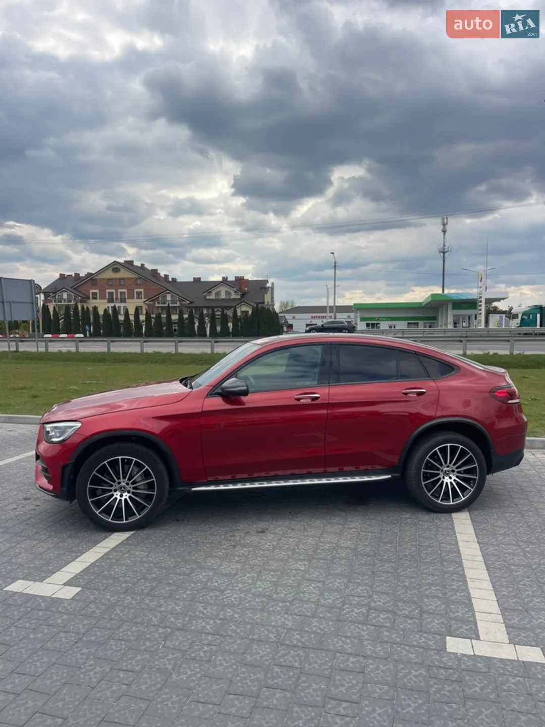 2019 Mercedes-Benz GLC - мініатюра 2