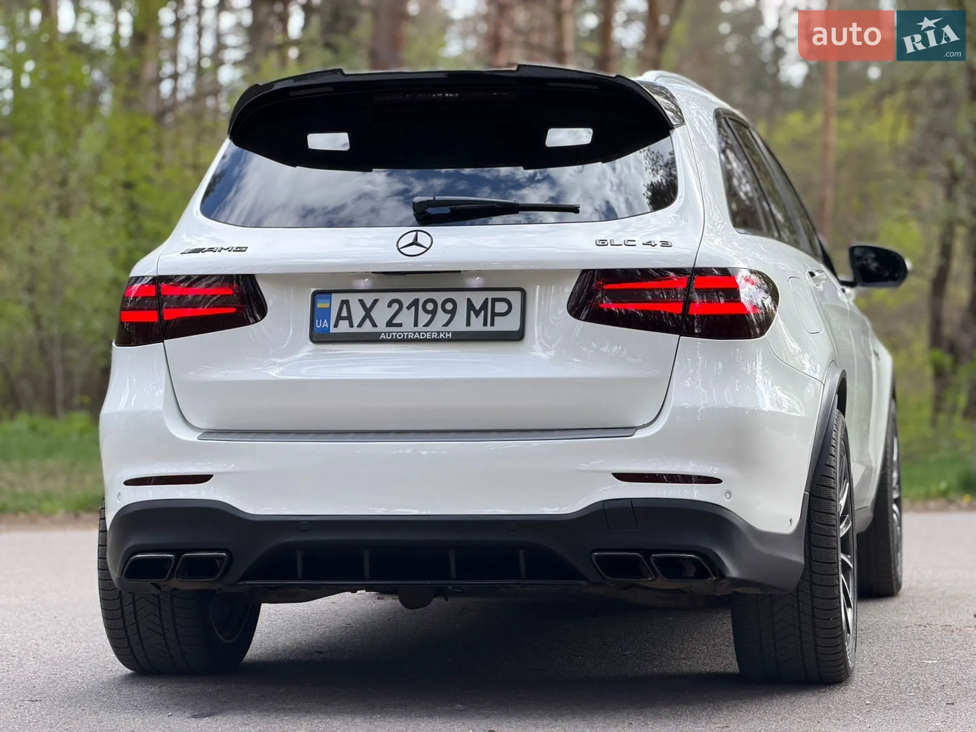2017 Mercedes-Benz GLC - мініатюра 14