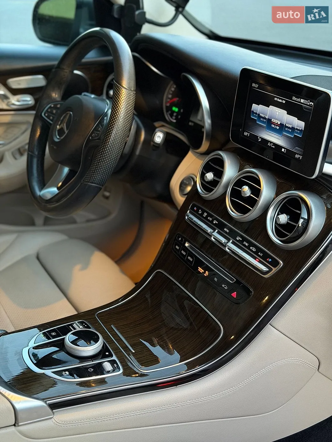 2018 Mercedes-Benz GLC - мініатюра 14