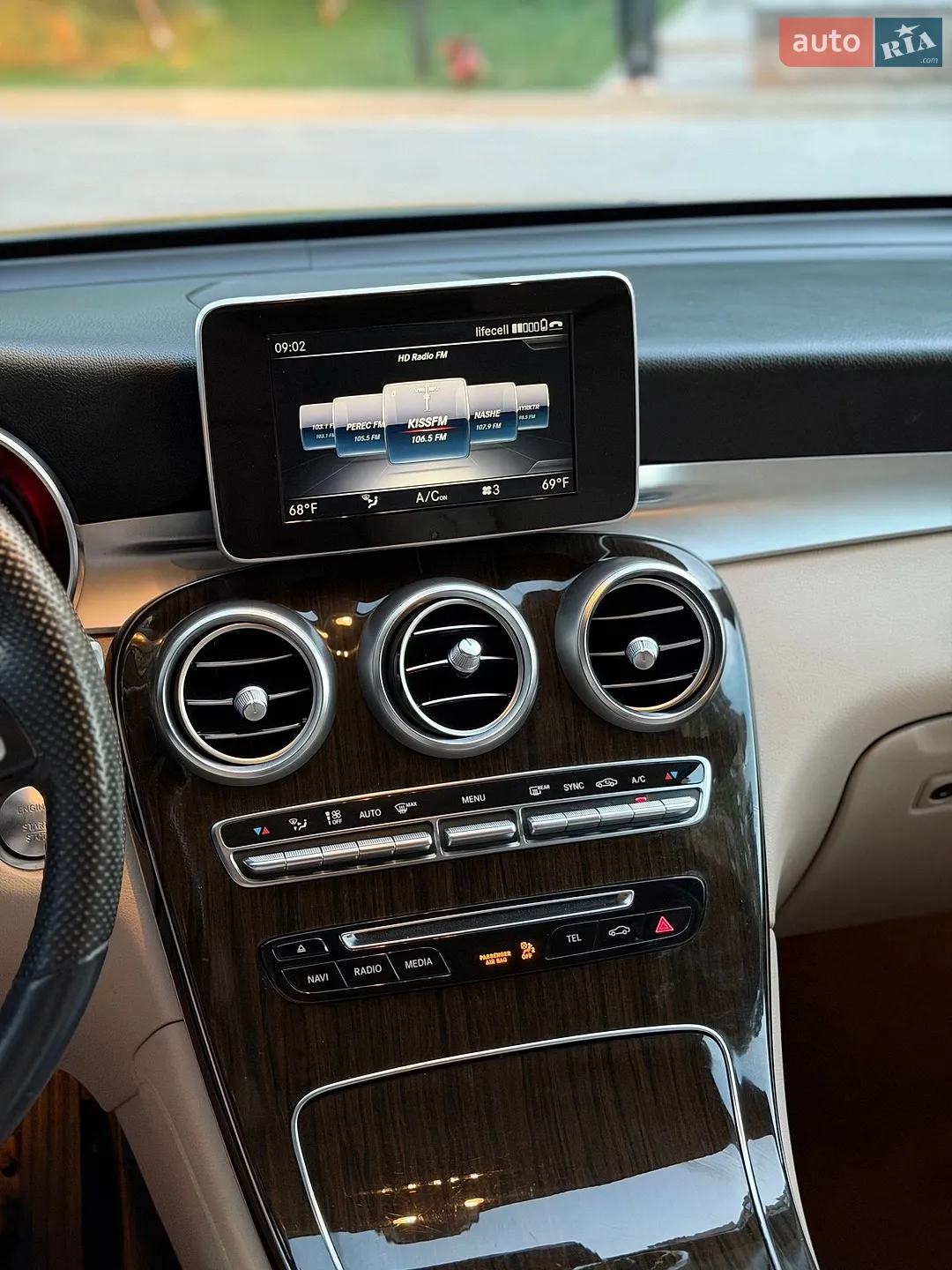 2018 Mercedes-Benz GLC - мініатюра 19