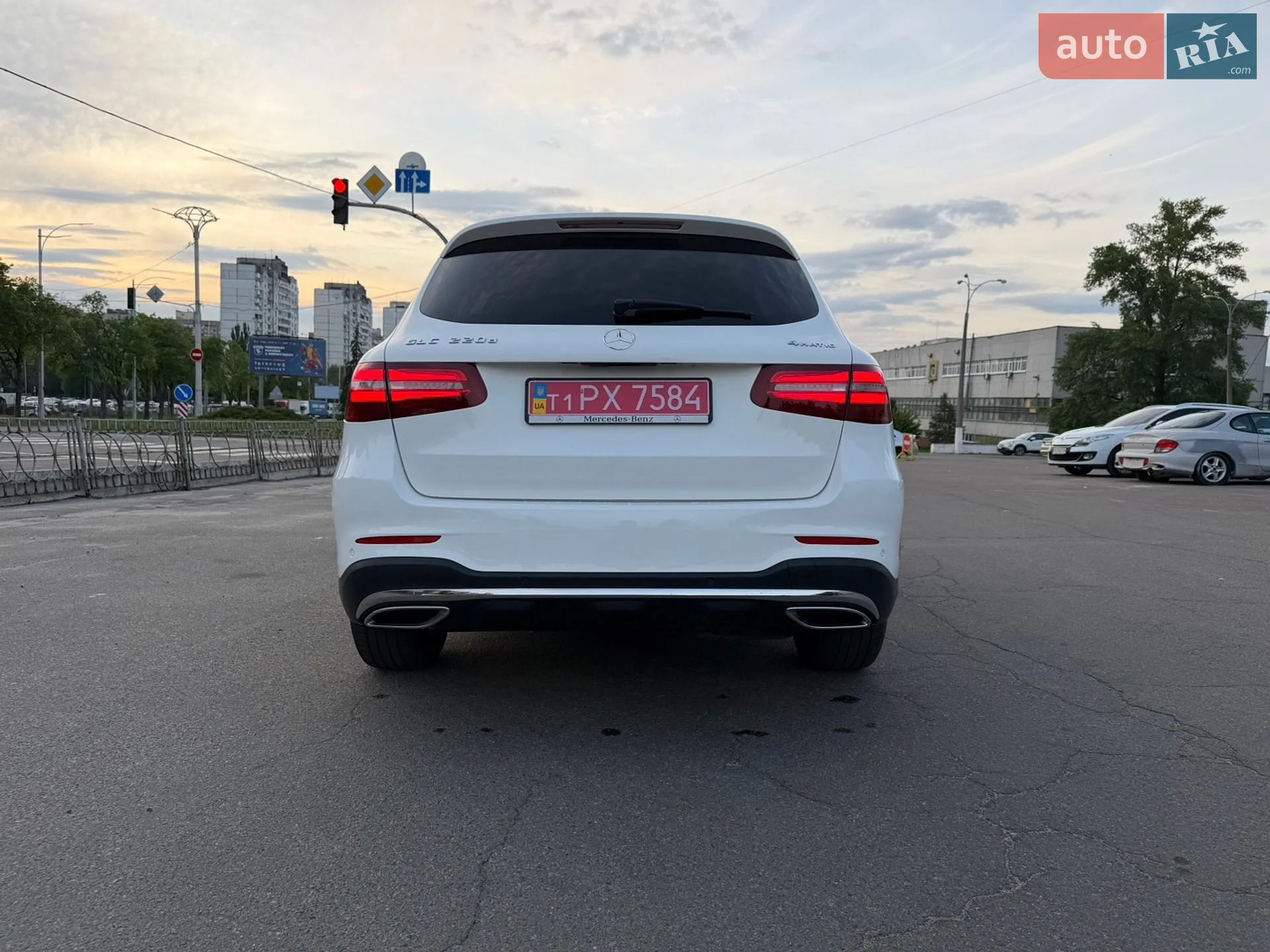 2018 Mercedes-Benz GLC - мініатюра 10