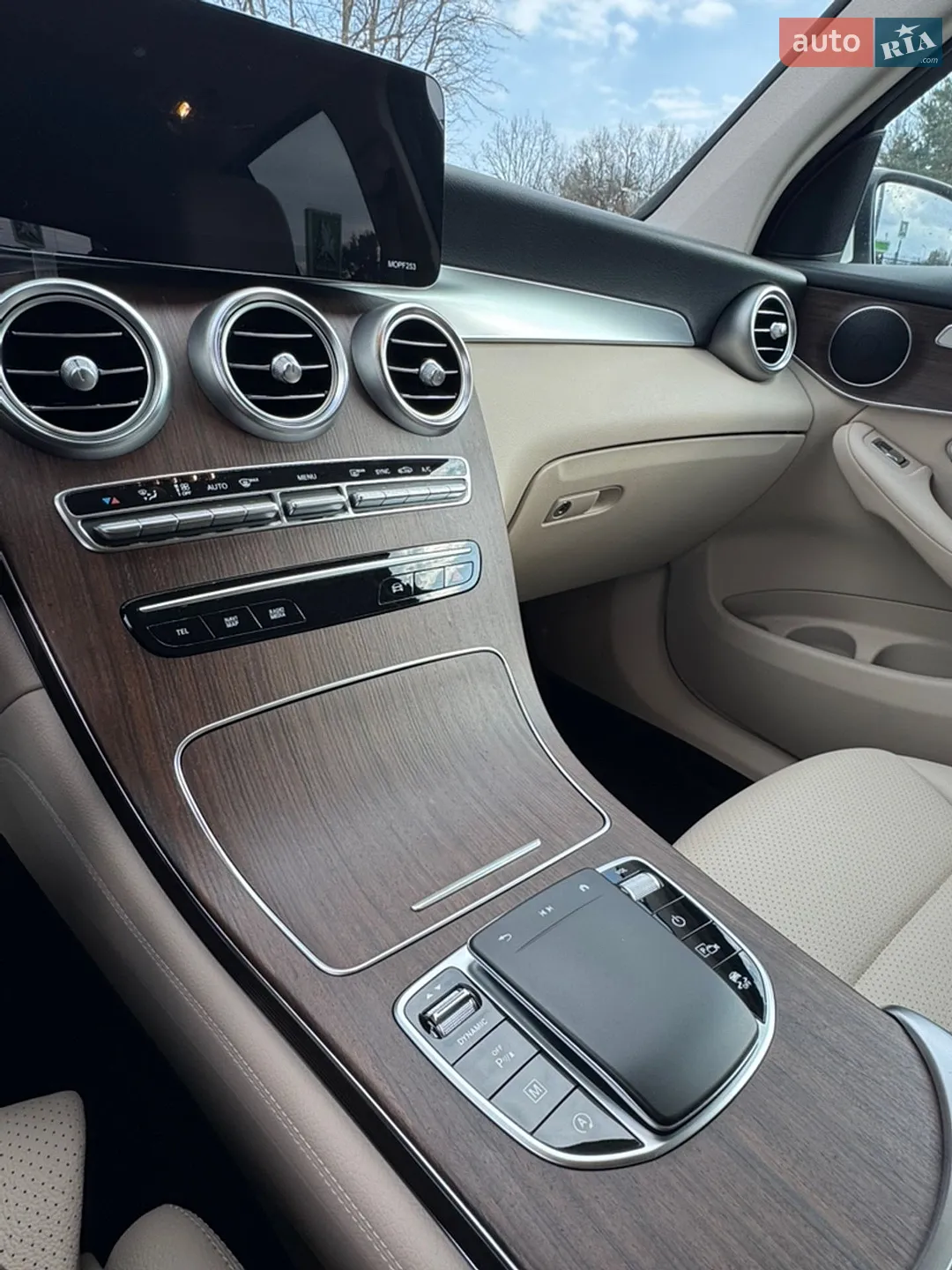 2020 Mercedes-Benz GLC - мініатюра 10