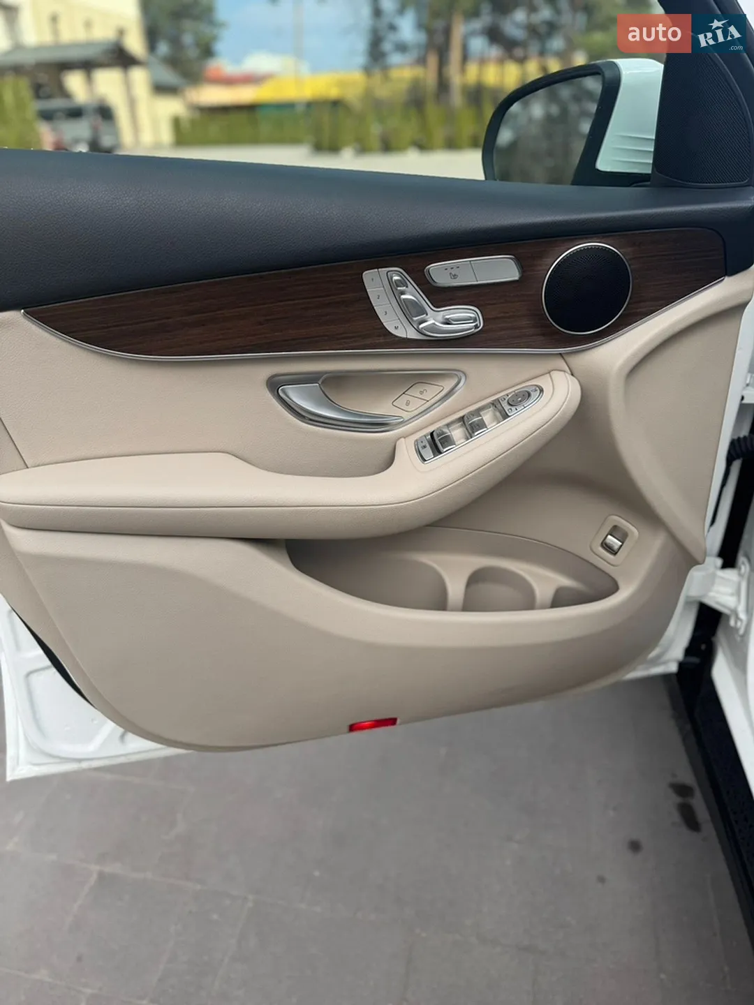 2020 Mercedes-Benz GLC - мініатюра 14
