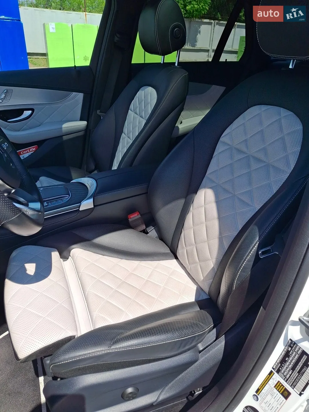 2019 Mercedes-Benz GLC - мініатюра 14