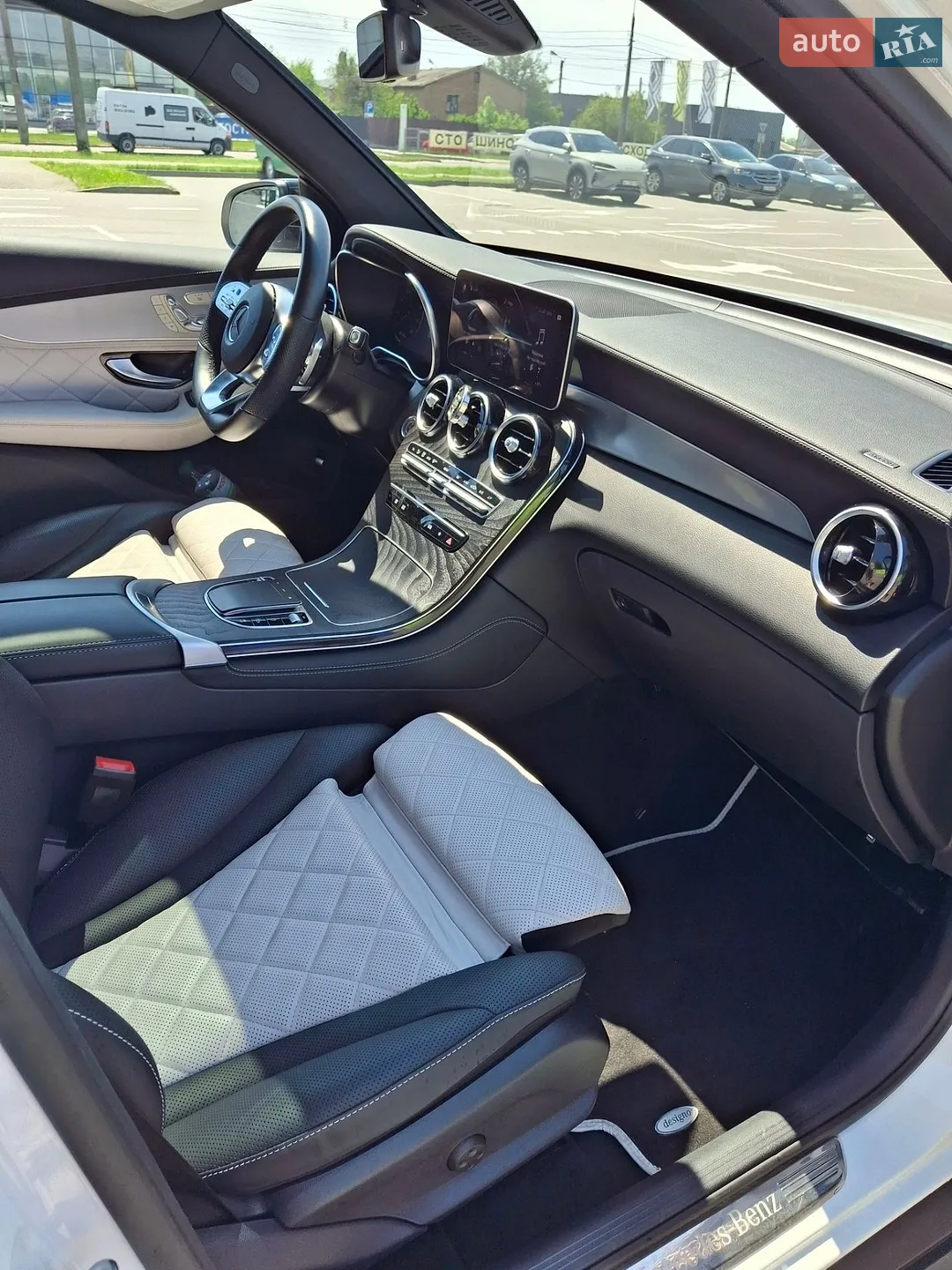 2019 Mercedes-Benz GLC - мініатюра 22