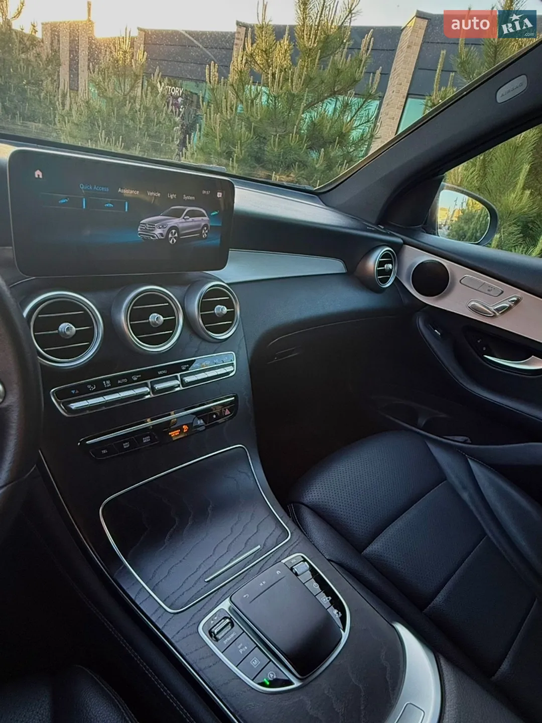 2020 Mercedes-Benz GLC - мініатюра 10