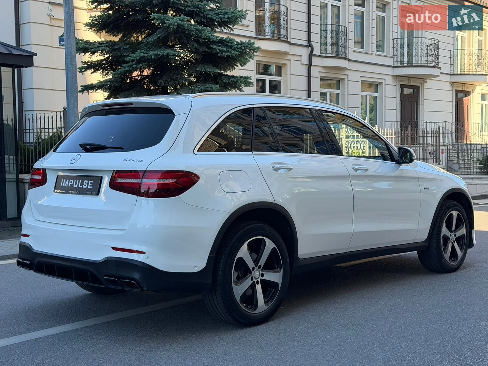 2016 Mercedes-Benz GLC - мініатюра 12