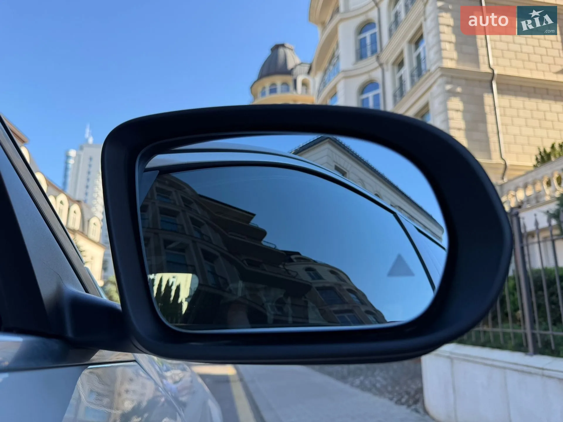 2016 Mercedes-Benz GLC - мініатюра 19