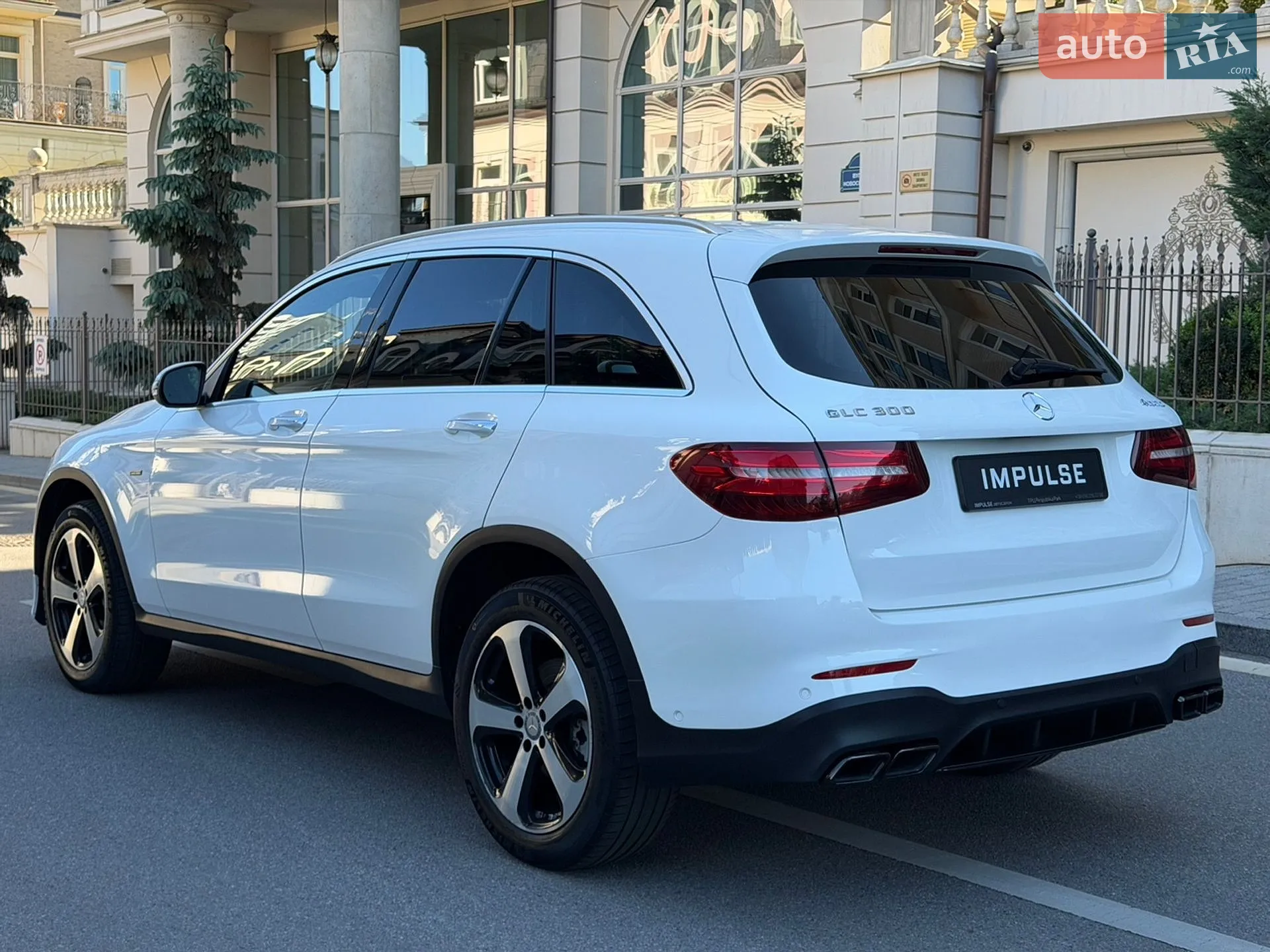 2016 Mercedes-Benz GLC - мініатюра 8