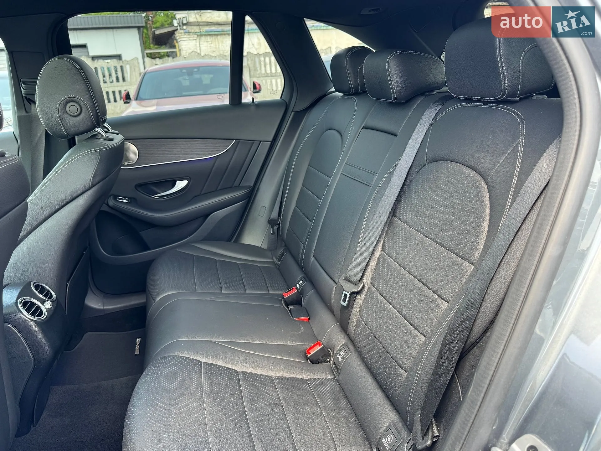 2021 Mercedes-Benz GLC - мініатюра 17