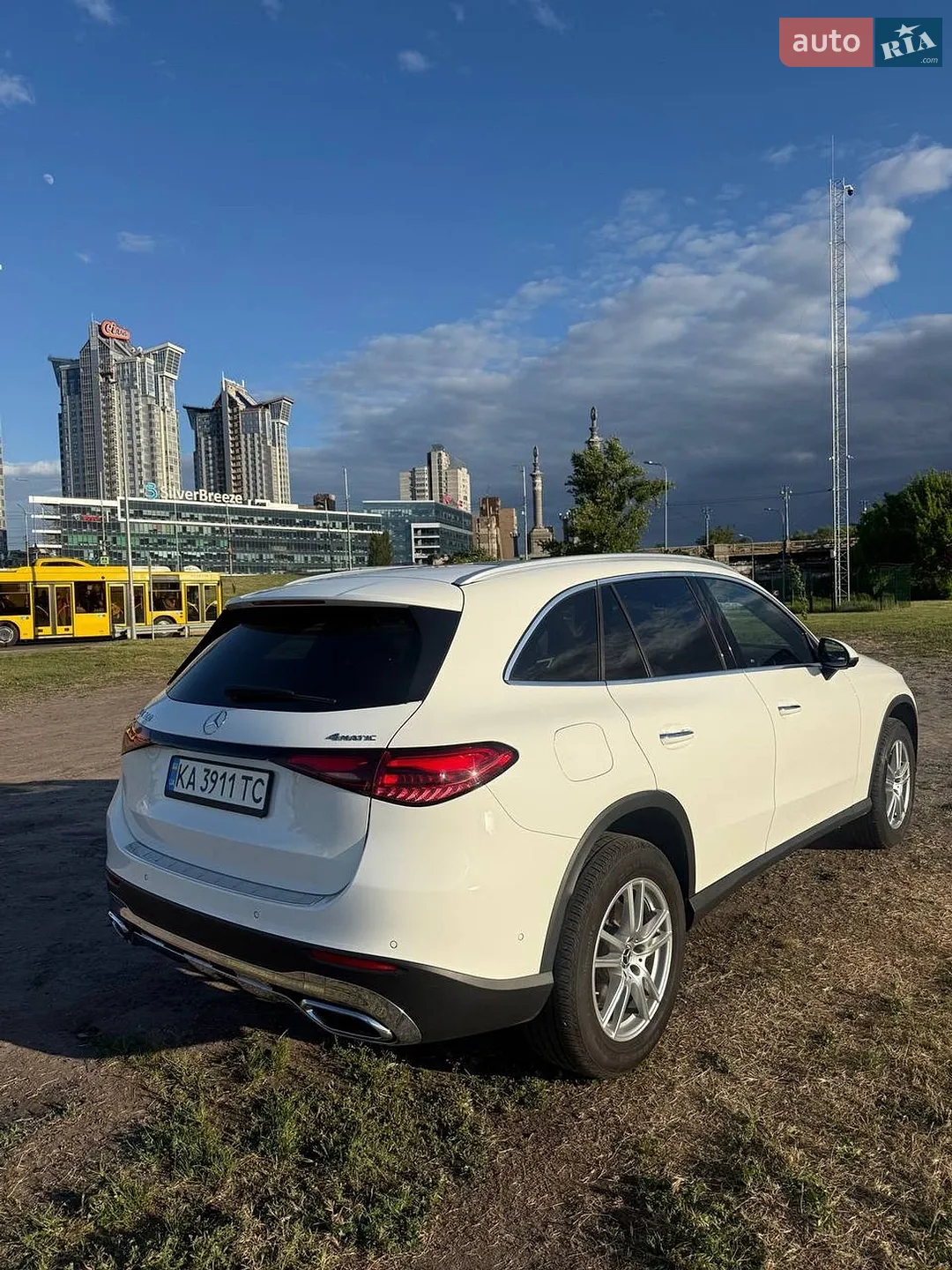 2023 Mercedes-Benz GLC - мініатюра 11