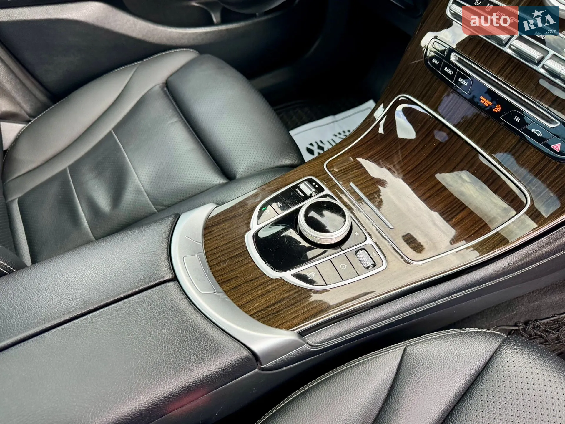 2018 Mercedes-Benz GLC - мініатюра 18