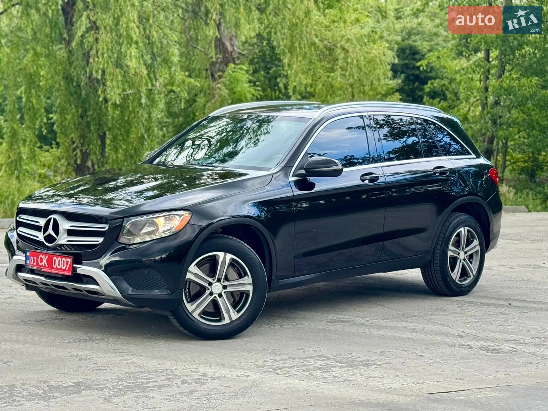 2018 Mercedes-Benz GLC - мініатюра 31