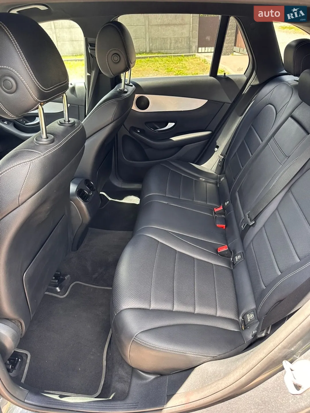 2017 Mercedes-Benz GLC - мініатюра 10