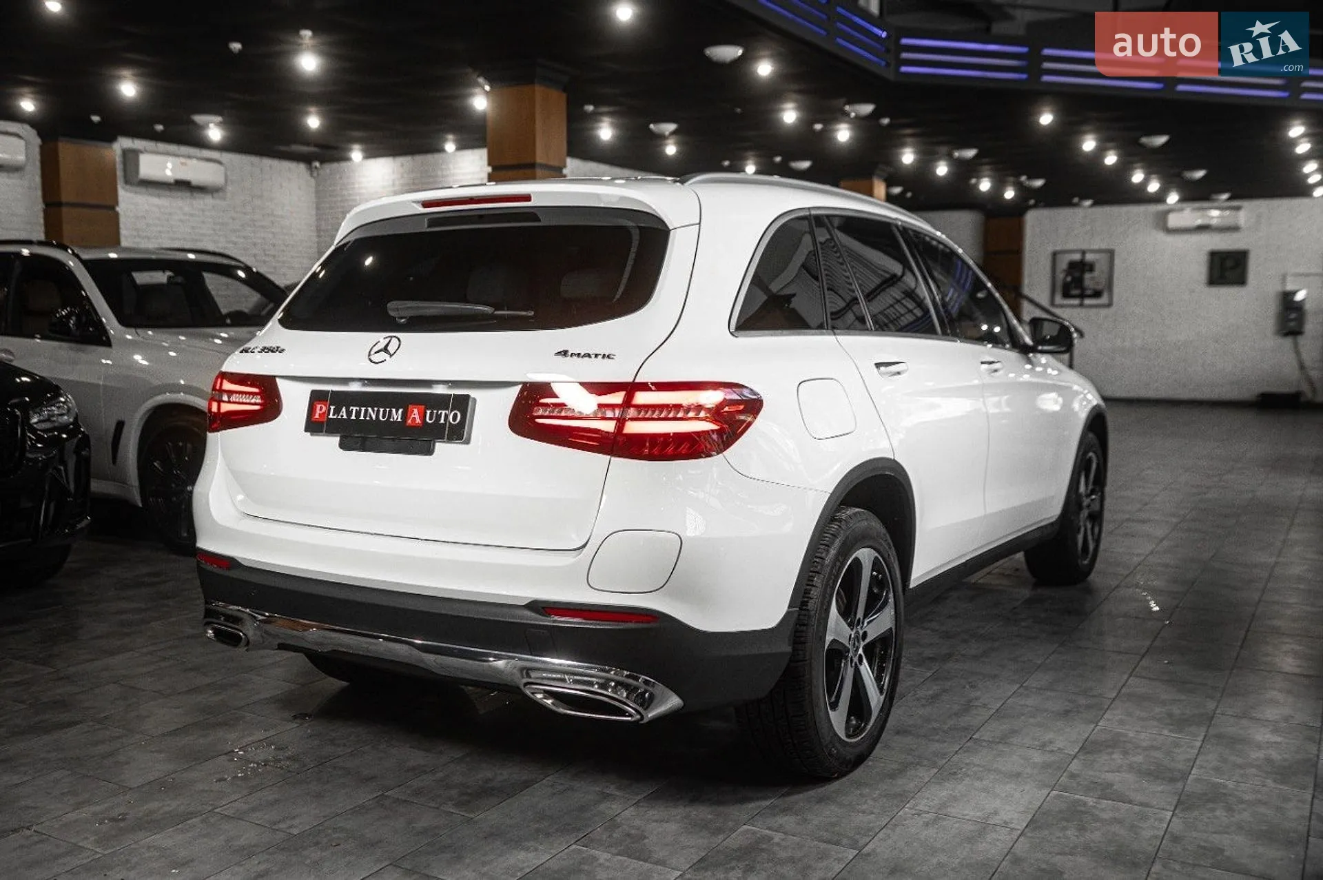 2018 Mercedes-Benz GLC - мініатюра 2