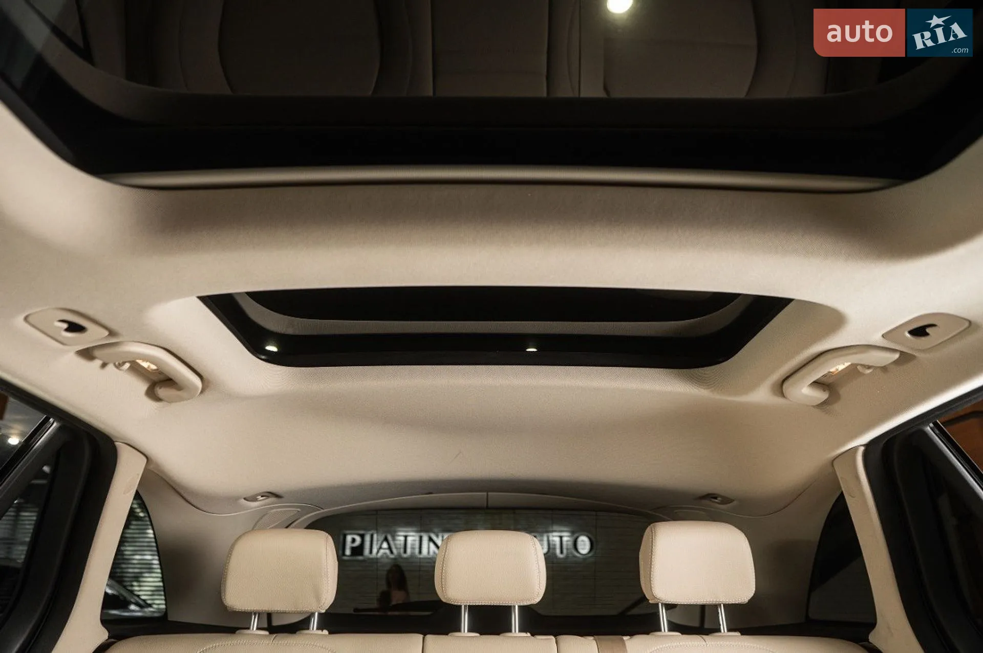 2018 Mercedes-Benz GLC - мініатюра 17