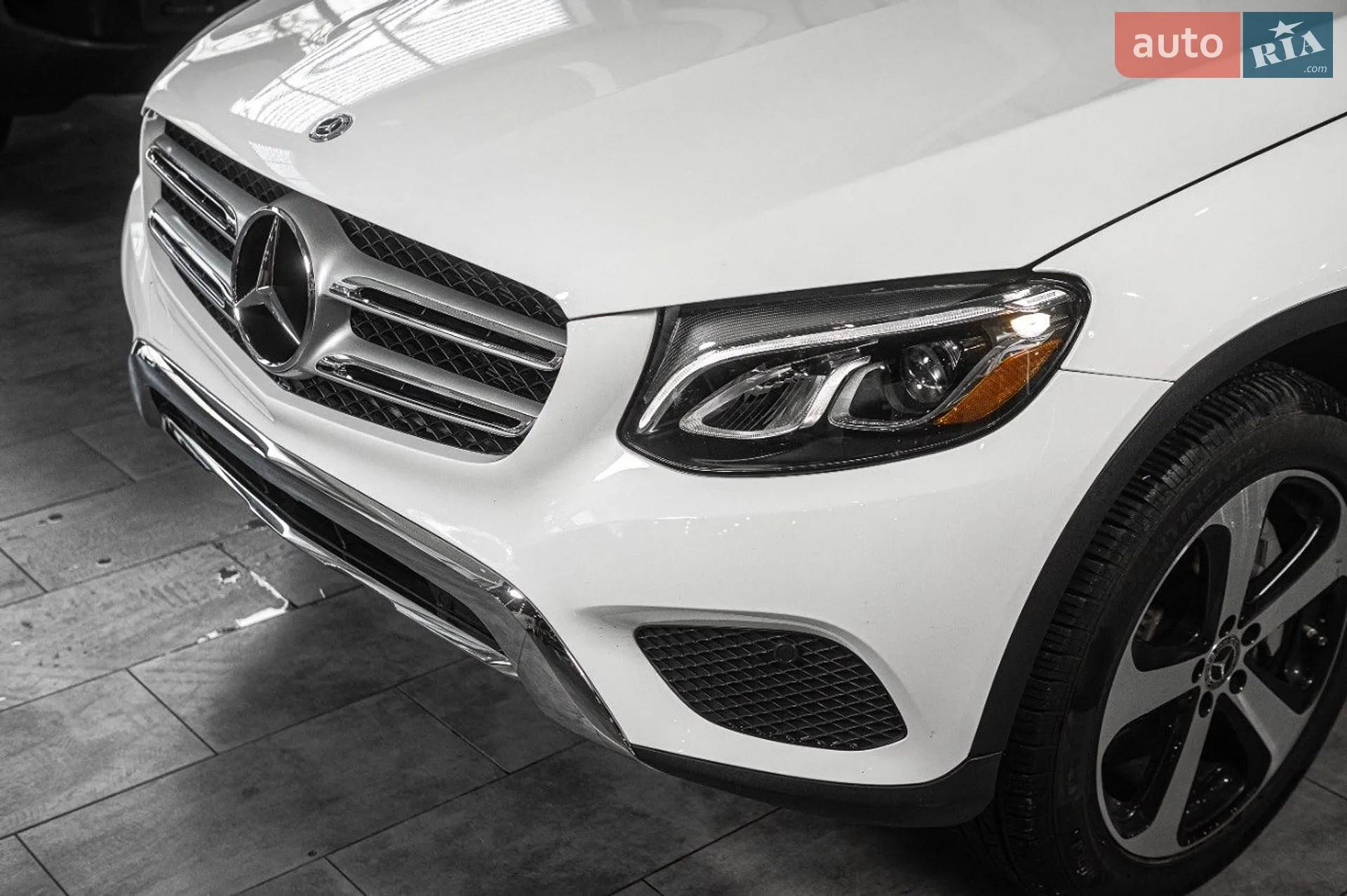 2018 Mercedes-Benz GLC - мініатюра 21