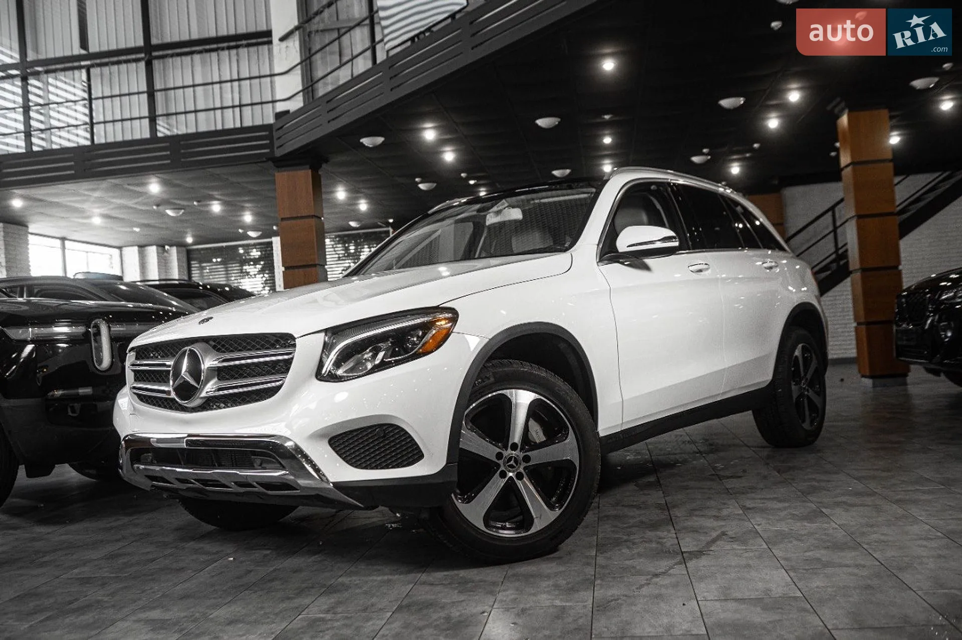 2018 Mercedes-Benz GLC - мініатюра 25