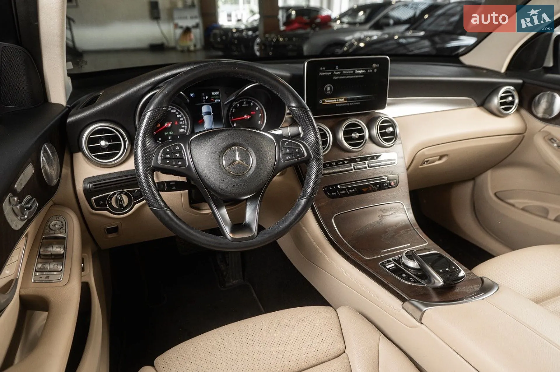 2018 Mercedes-Benz GLC - мініатюра 35