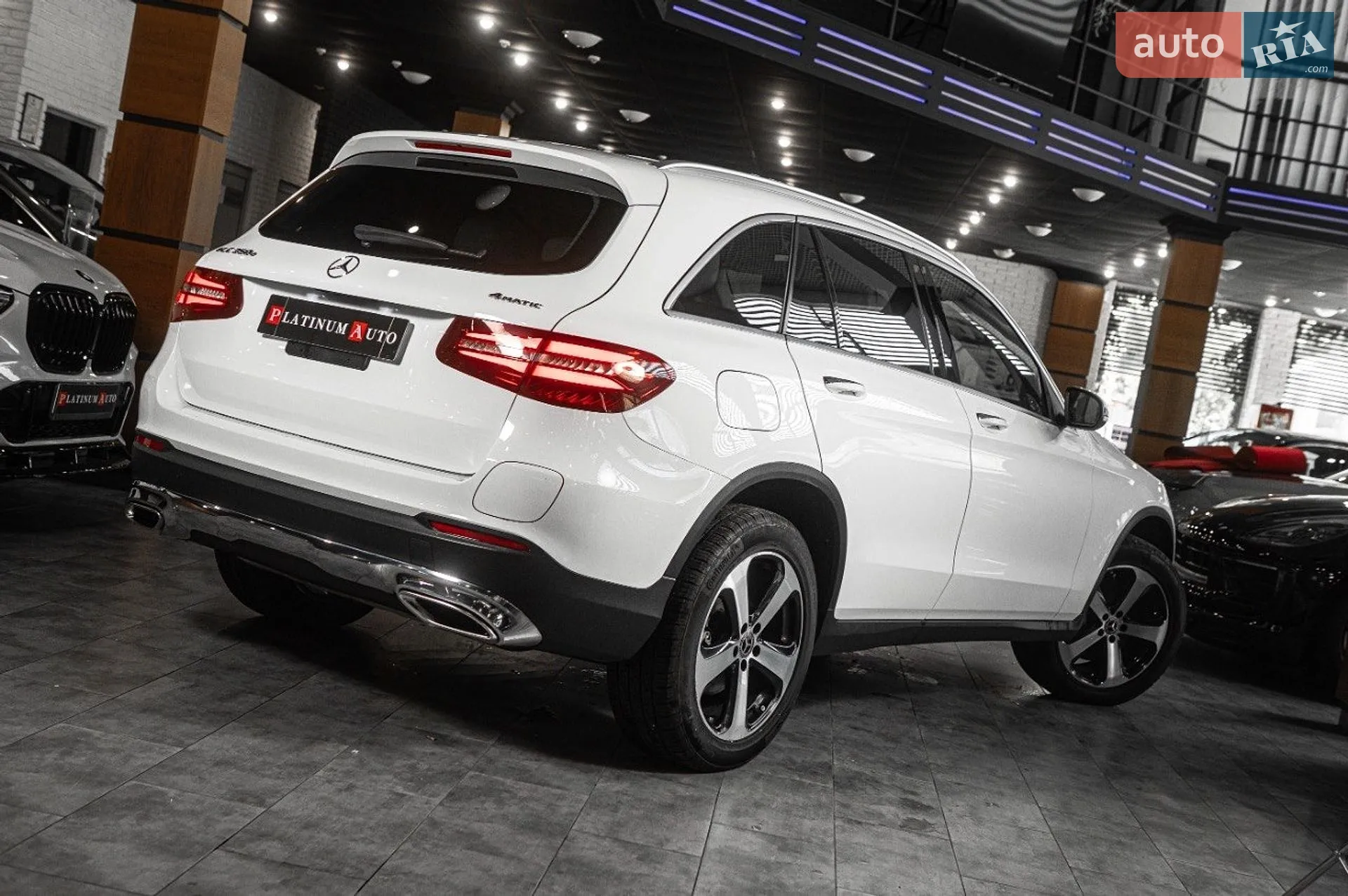 2018 Mercedes-Benz GLC - мініатюра 45
