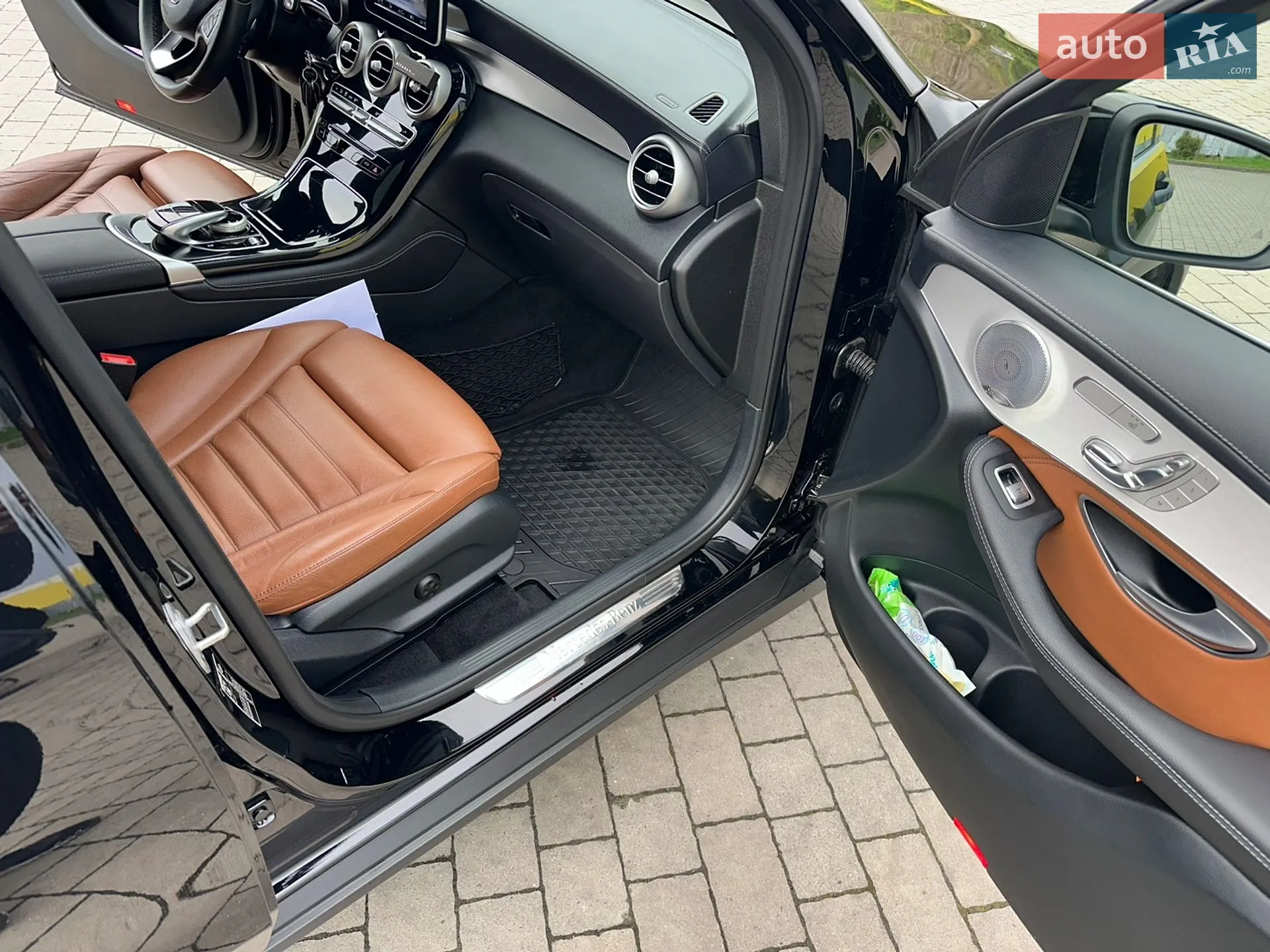 2017 Mercedes-Benz GLC - мініатюра 53