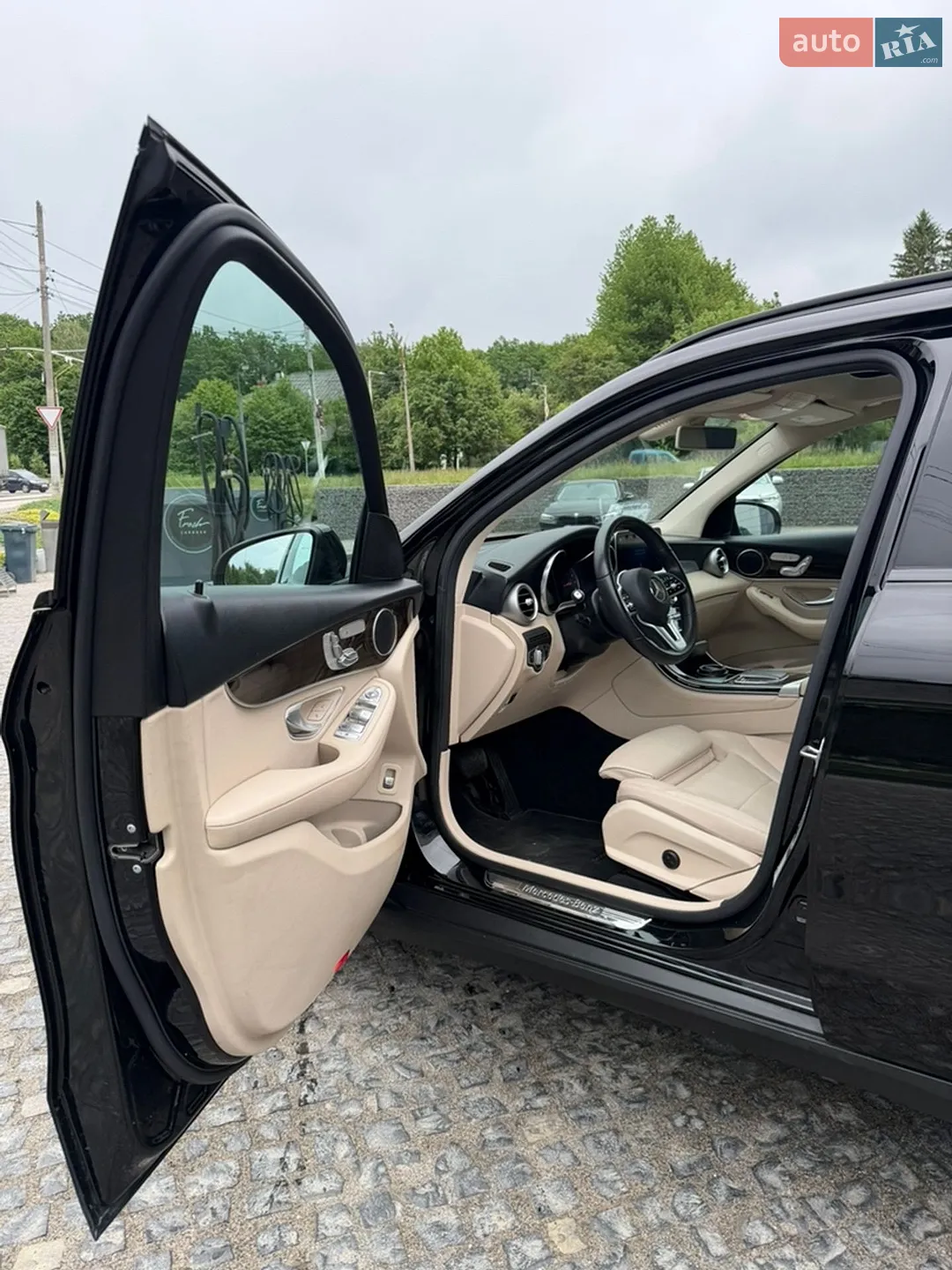 2019 Mercedes-Benz GLC - мініатюра 10