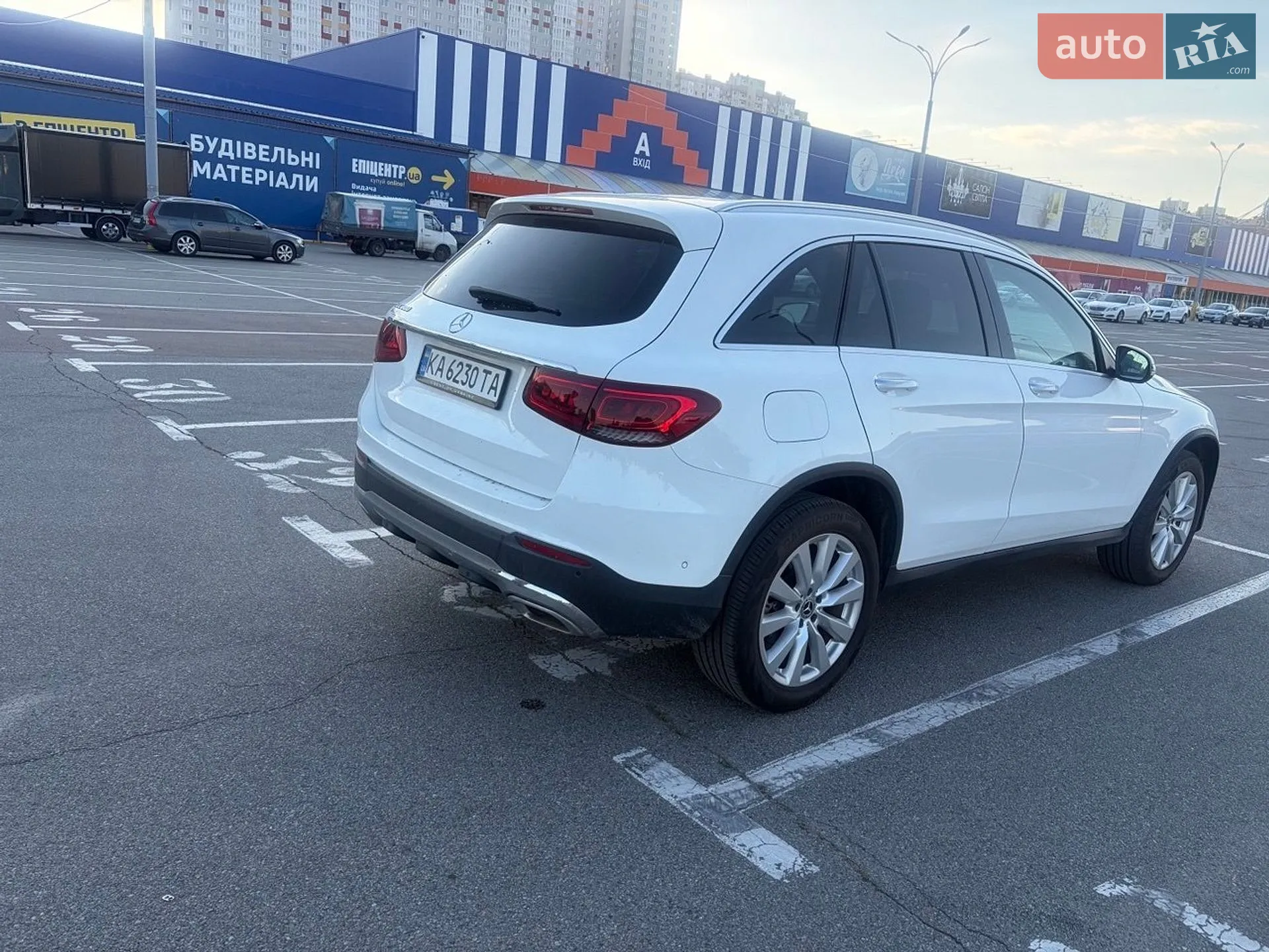2019 Mercedes-Benz GLC - мініатюра 18