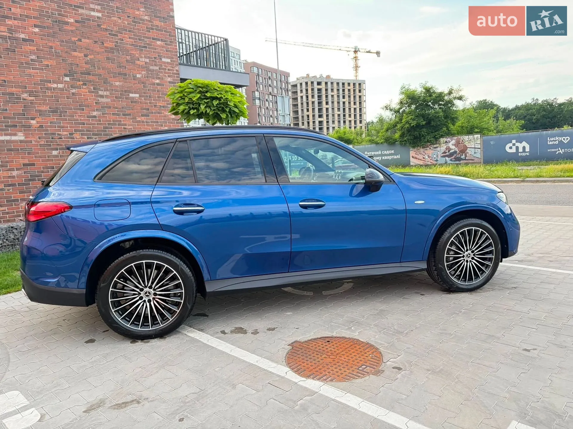 2025 Mercedes-Benz GLC - мініатюра 43