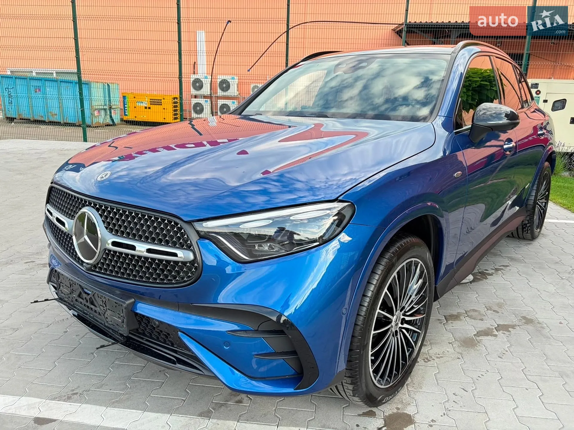 2025 Mercedes-Benz GLC - мініатюра 72