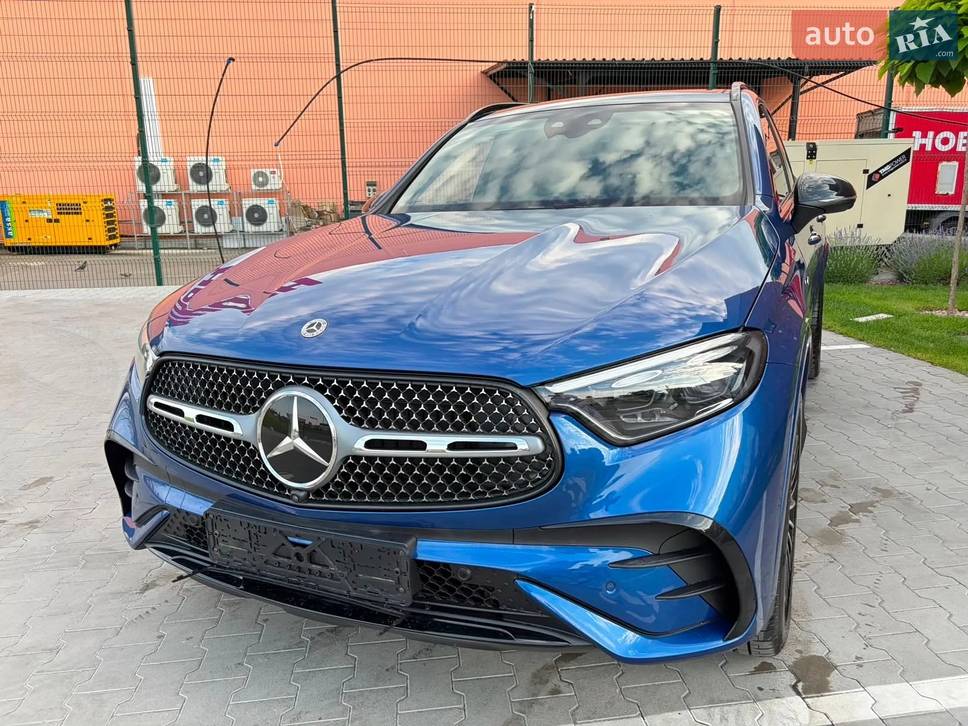 2025 Mercedes-Benz GLC - мініатюра 77