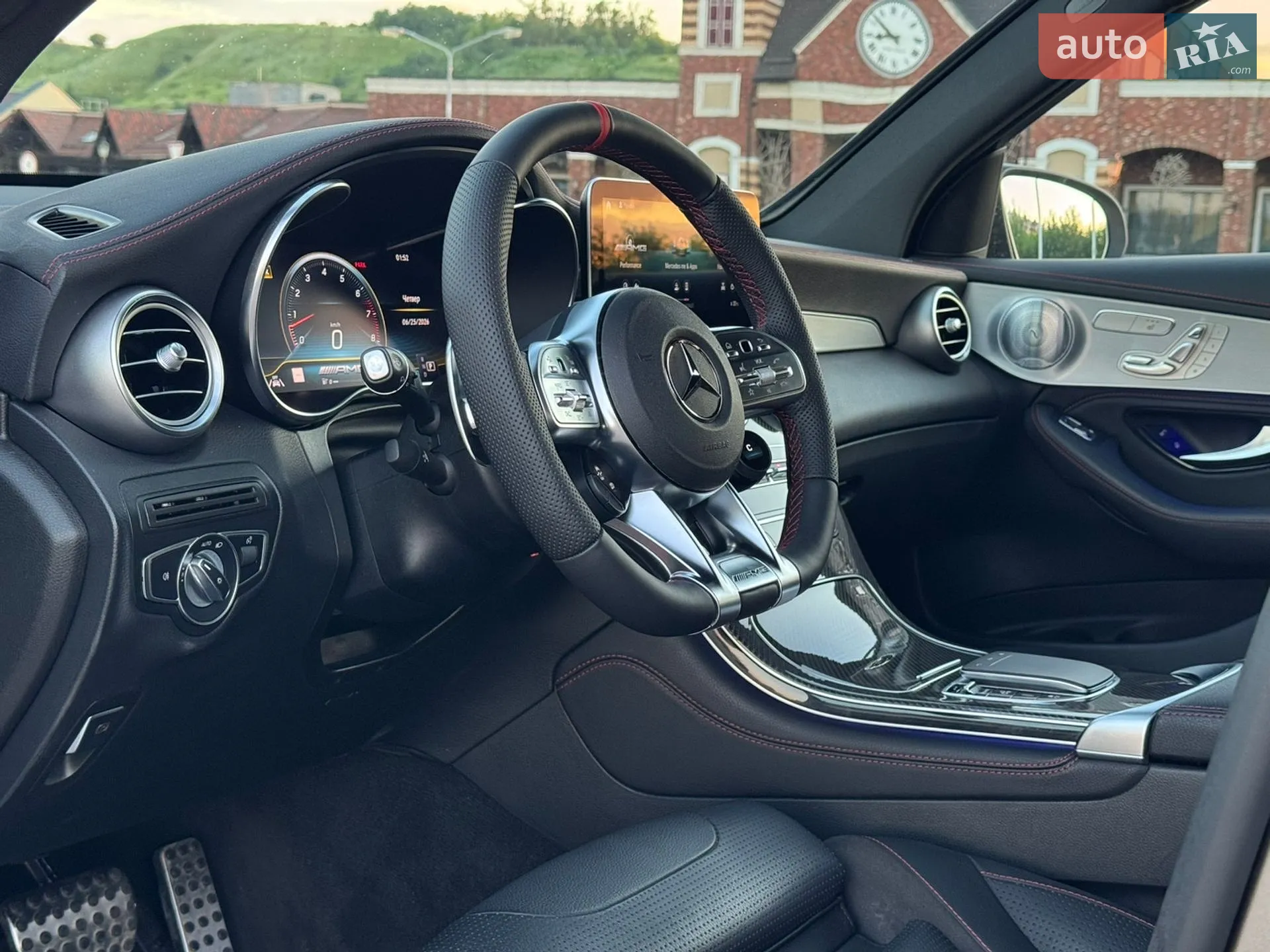 2019 Mercedes-Benz GLC - мініатюра 47