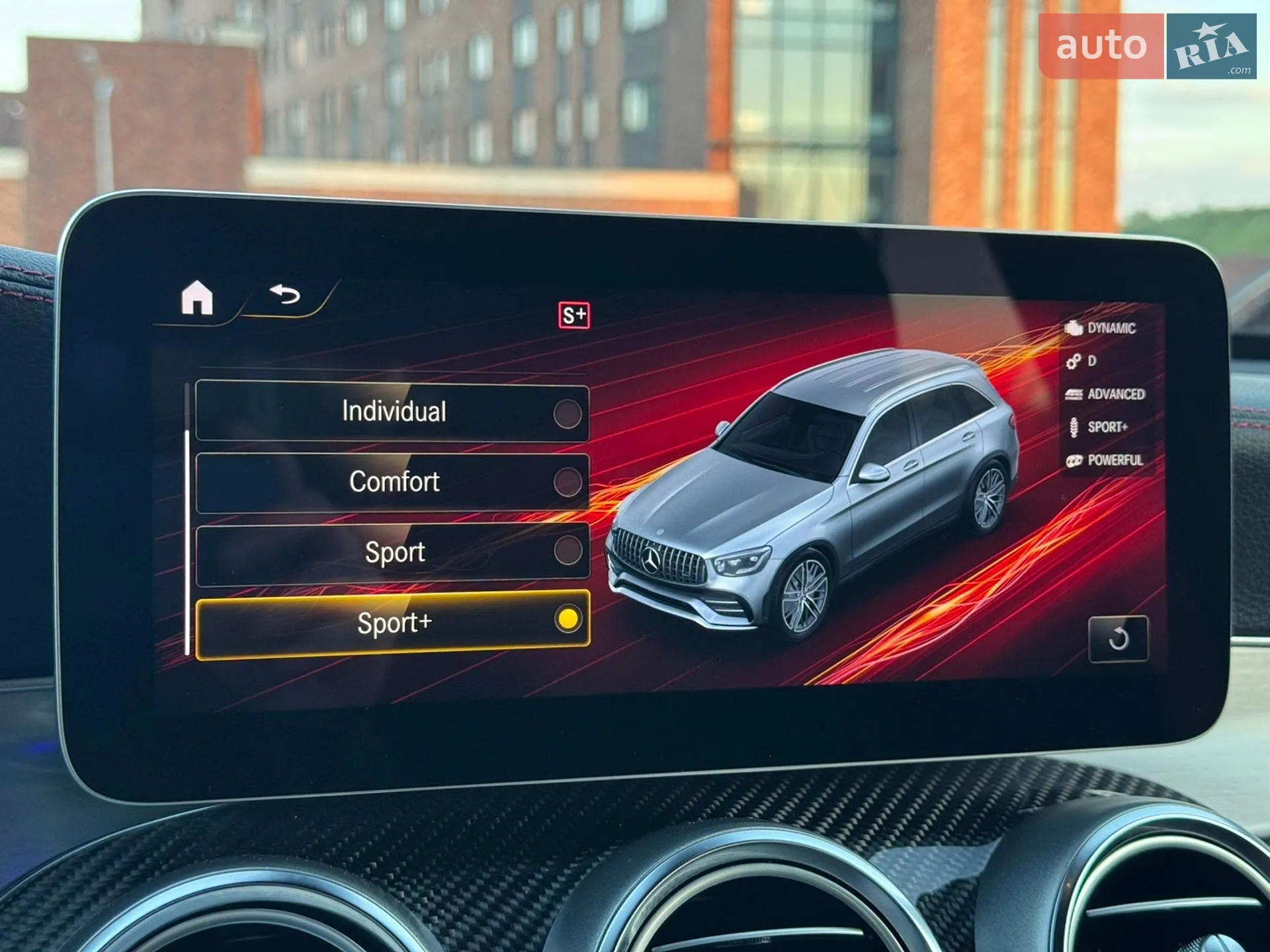 2019 Mercedes-Benz GLC - мініатюра 44
