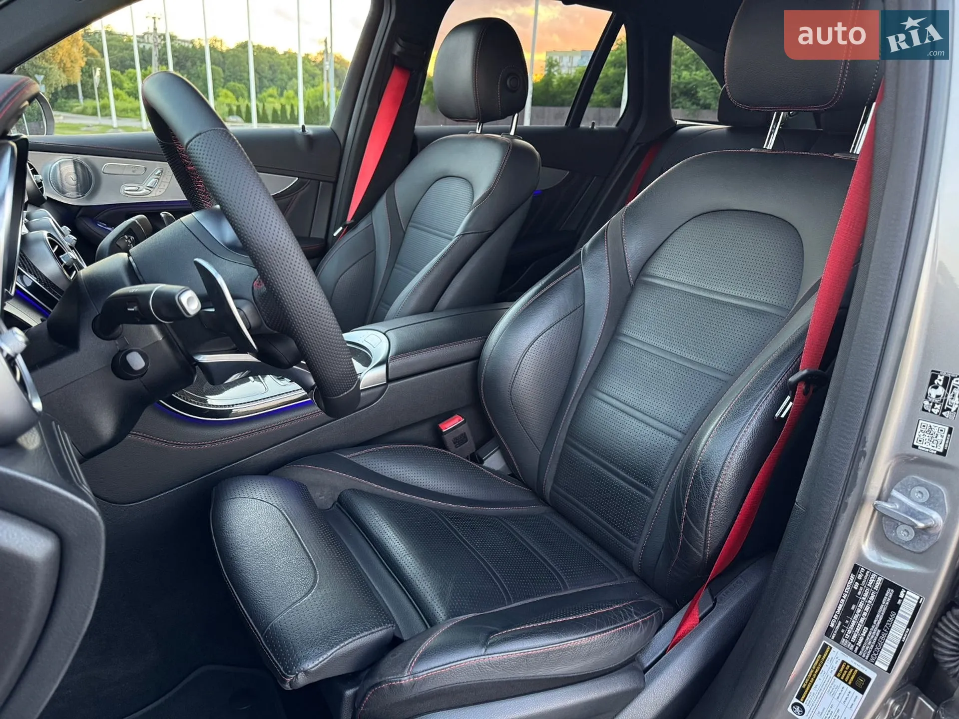 2019 Mercedes-Benz GLC - мініатюра 48