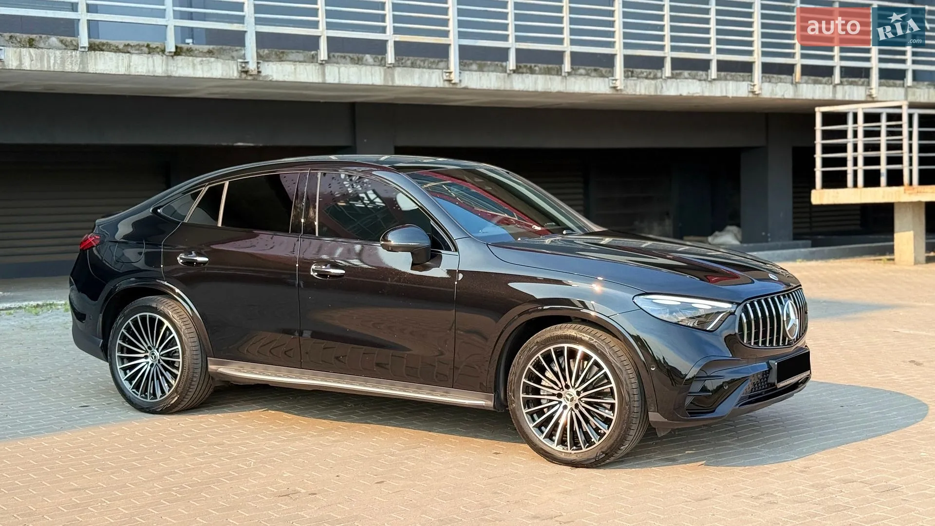 2025 Mercedes-Benz GLC - мініатюра 10