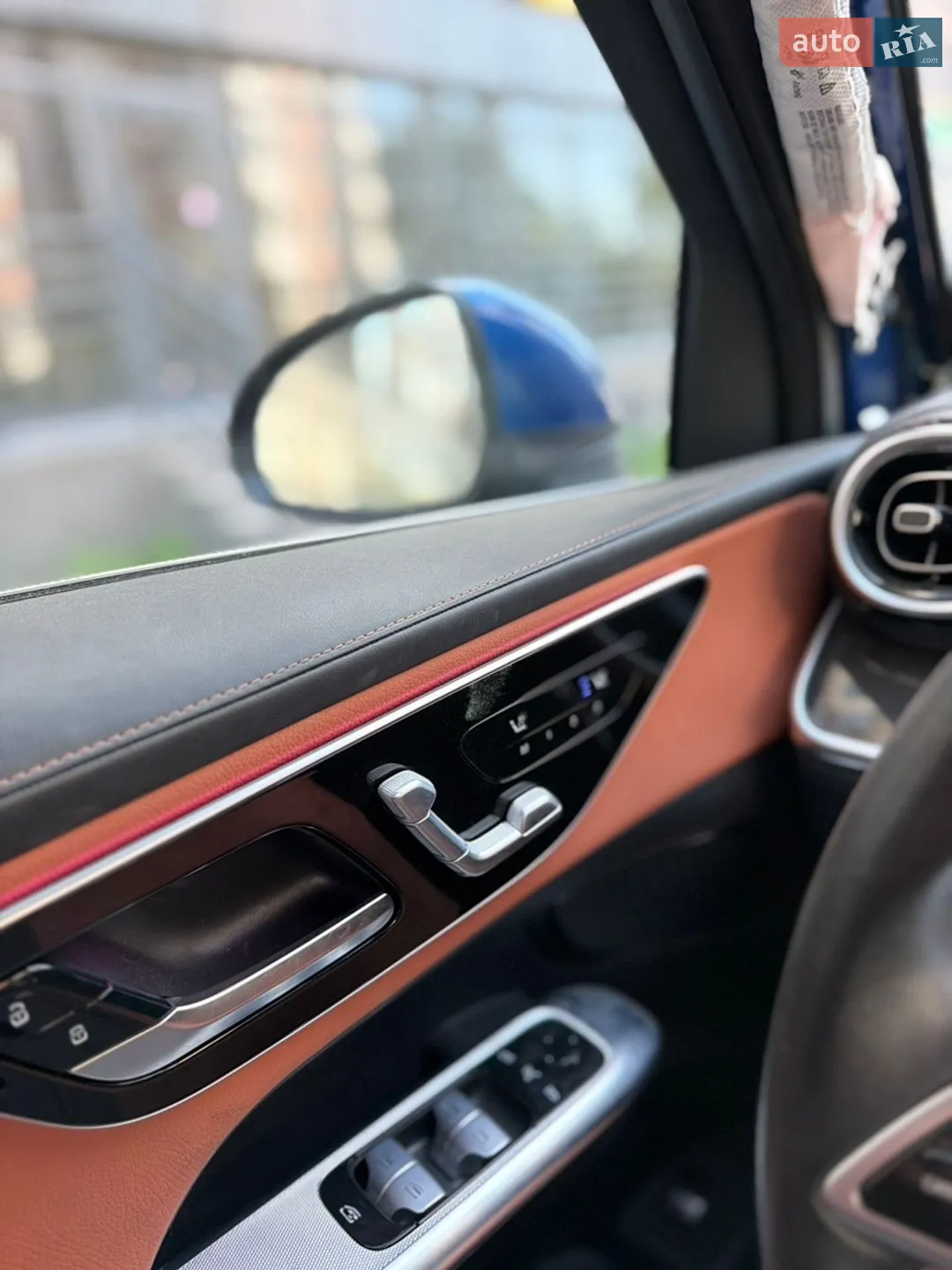 2023 Mercedes-Benz GLC - мініатюра 11