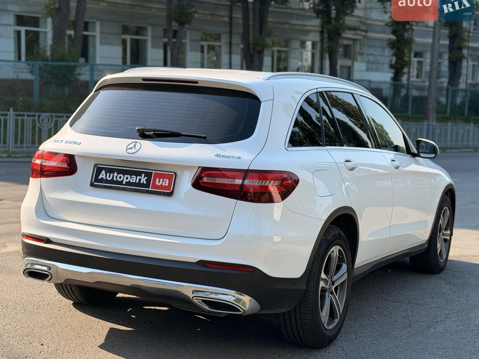 2017 Mercedes-Benz GLC - мініатюра 4