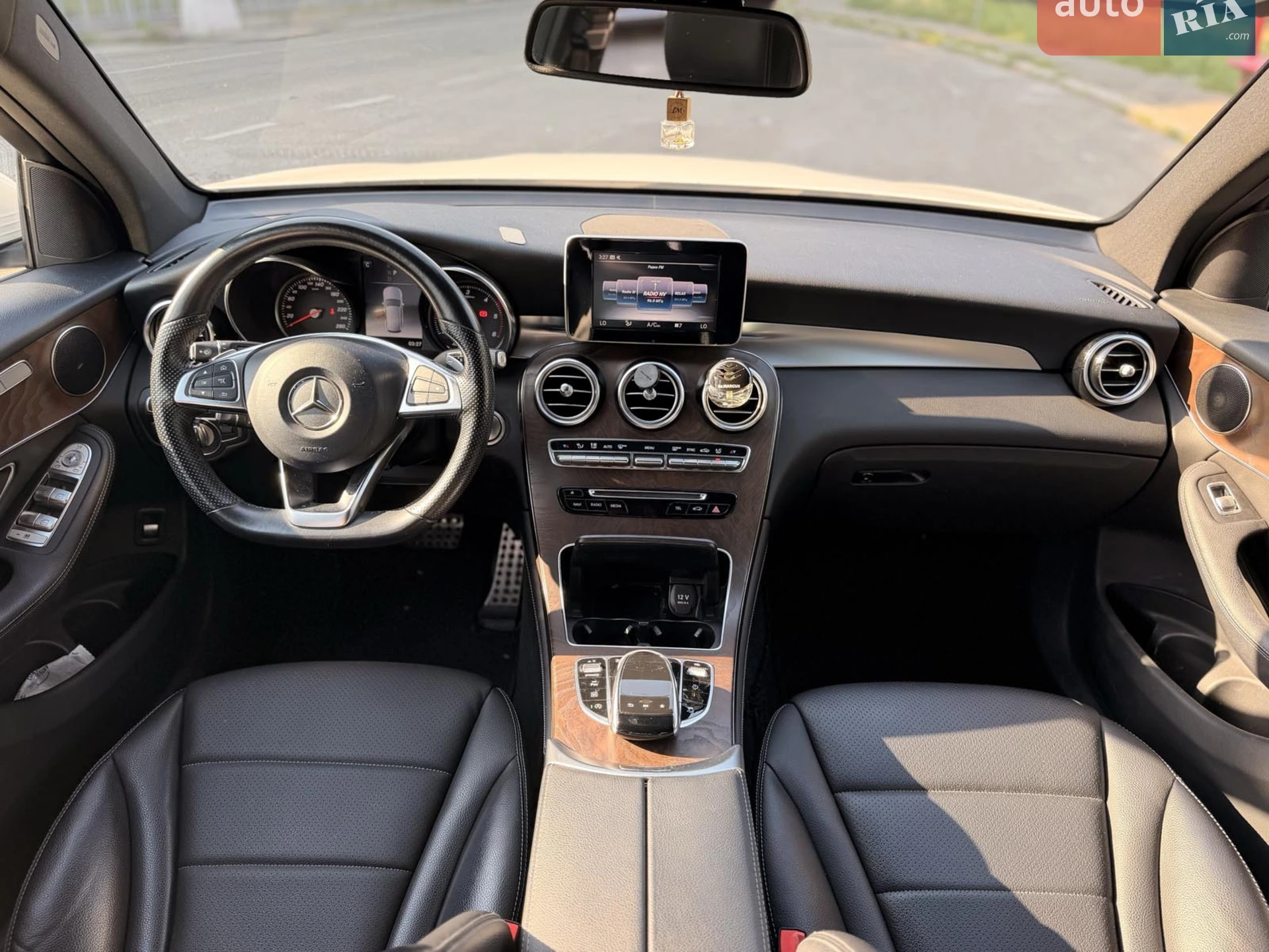 2017 Mercedes-Benz GLC - мініатюра 14
